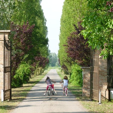 Agriturismo Corte Rocca San Giorgio di Mantova Extérieur photo