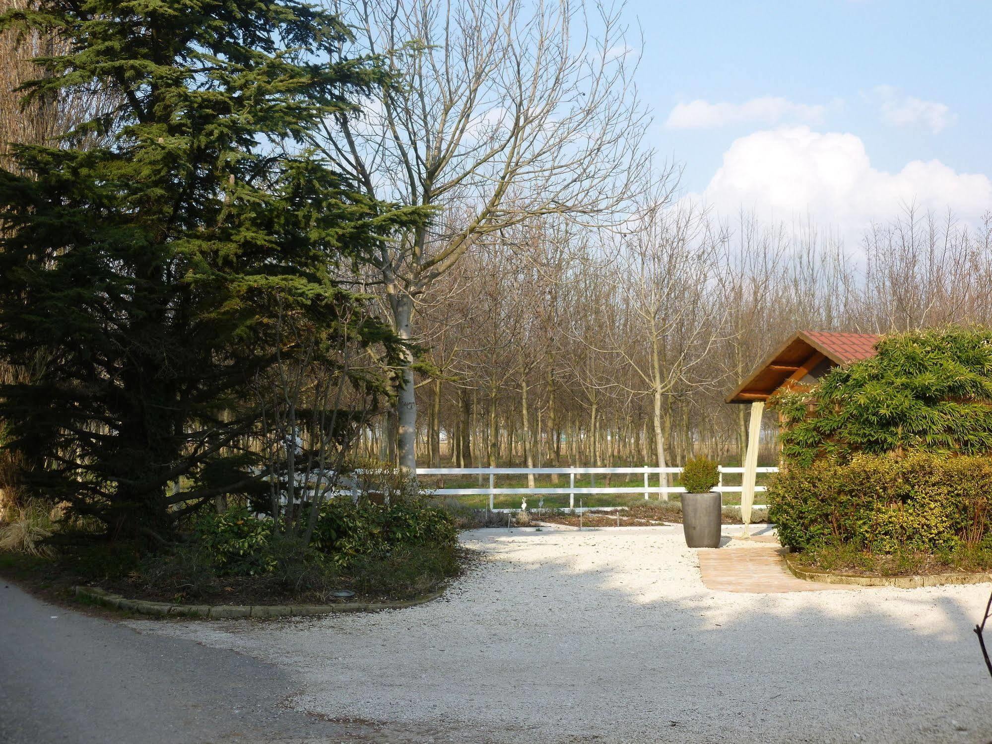 Agriturismo Corte Rocca San Giorgio di Mantova Extérieur photo